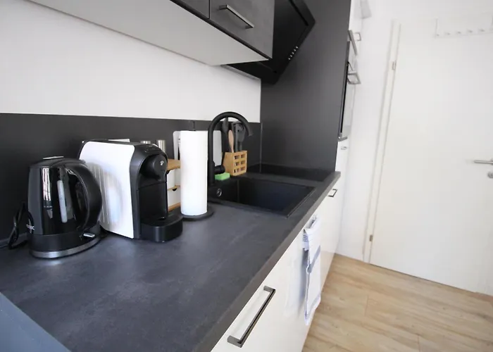 Apartament Cityvibes 4 & 14 *